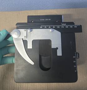 415500-1300-000 Carl Zeiss Primo Star Mechanical Specimen Holder Stage P/n