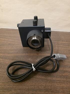 Leica 504092 Microscope Lamp Housing Illuminator - 100w