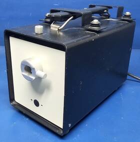 K-2731 Leica Leica/reichert K2731 Microstar Iv Light Source/illuminator Tested