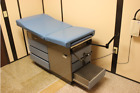 Midmark 100 Ritter Exam Table Stirrups Pullout Storage Adjustable Back