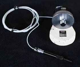 Mo-10 Narishige Oil Hydraulic Micromanipulator Attachment - Tested Working