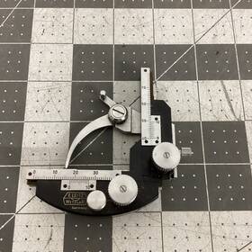 4-u390 Olympus E Leitz Wetzler Microscope Mechanical Xy Stage Coax And Slide Holder Germany