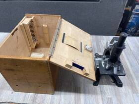 Reichert Vek 2 Vintage Wien Microscope 3 Head In The Original Box. Free Fast Shipping