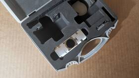 432335-9300-000 Zeiss Specimen Slide Holder Corrmic Ls For Cover Glasses