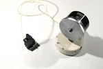 Narishige MO-10 Oil Hydraulic One Axis Micromanipulator + Driver (fine Focus /2). Fixed Price $249.95.