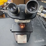 Leica Cme Microscope Model 1349521X With Objectives 4X 10X 40X 100X. Fixed Price $250.00.