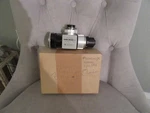 Carl Zeiss Microscope Beam Splitter Photo F-300 Cine F-137 Looks Super Nice!. Fixed Price $395.00.