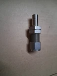 Swagelok SS-810-R1-8 / SS810R18 (new No Box). Fixed Price $40.00.