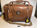 Vintage Nikon FB-11 Tan Gadget Bag 15 X 12 9 For Bodies Great Condition. Fixed Price $89.99.