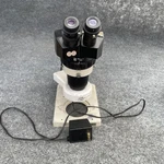 Olympus Vmz 1X-4X Stereo Scope With Stand Used. Fixed Price $199.99.