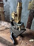 Antique Ernst Leitz Wetzlar Compound Microscope 213138. Fixed Price $899.00.