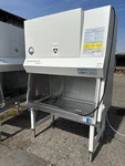 4FT Baker Sterilgard Iii Advance SG403 A/B3 Laboratory Biological Safety Cabinet. Fixed Price $1500.00.