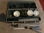 Novatron V600-D 3-LIGHT Studio Photography Light/flash Head Kit With Accessories. Fixed Price $650.00.