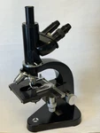 Leitz Laborlux Iii Microscope 1956. Very Good Condition, Lots Of Extras.. Fixed Price $399.00.