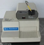 Packard BF10000 Fluorocount W/ A3000PI 150 Watt Halogen Light Source. Fixed Price $425.00.